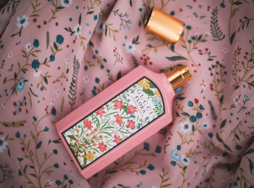The Ultimate Comparison: Gucci Flora vs. Zara Sublime Epoque